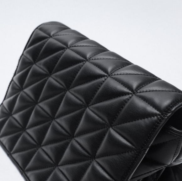 ***SALE***ZARA Quilted Chain Strap Should Bag - Picture 3 of 8